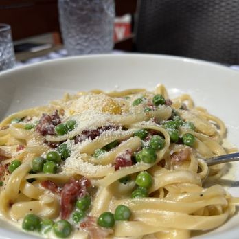 Barbusa - Carbonara Con Piselli - Italian Near Me - San Diego, California Barbusa - Carbonara Con Piselli - Italian Near Me - San Diego, California