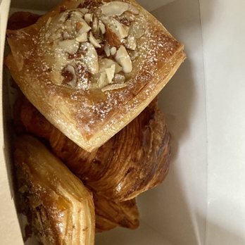 Brimfield Bread Oven - classic croissant and almond pastry - Pizza Near Me - Kent, Ohio