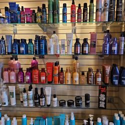 William Jon Salon & Spa - Hair care