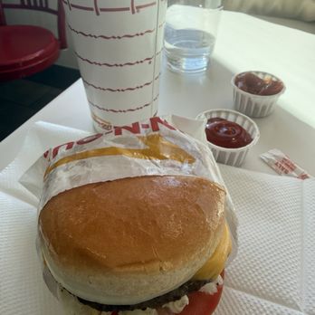 In-N-Out Burger - Single cheese burger - Burgers Near Me - Antioch, Tennessee In-N-Out Burger - Single cheese burger - Burgers Near Me - Antioch, Tennessee