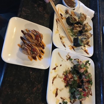 Bluemaki Sushi - Sushi Bars Near Me - Palmdale, California