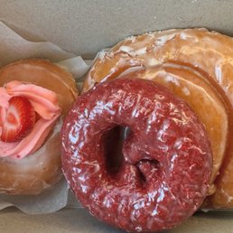 Delicious fresh made donuts Delicious fresh made donuts