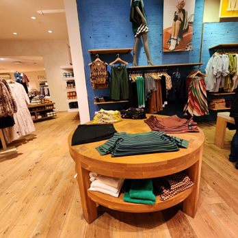 Anthropologie - Women's Clothing Near Me - Miami, Florida Anthropologie - Women's Clothing Near Me - Miami, Florida