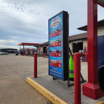 Awesome Car Wash - Car Wash Near Me - Clinton, Iowa Awesome Car Wash - Car Wash Near Me - Clinton, Iowa