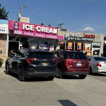 48 Flavors Ice Cream - Ice Cream & Frozen Yogurt Near Me - Westland, Michigan 48 Flavors Ice Cream - Ice Cream & Frozen Yogurt Near Me - Westland, Michigan