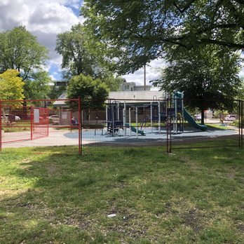 Pandora Park - Prison playground~ (June 2020) - Tennis Near Me - Vancouver, British Columbia Pandora Park - Prison playground~ (June 2020) - Tennis Near Me - Vancouver, British Columbia