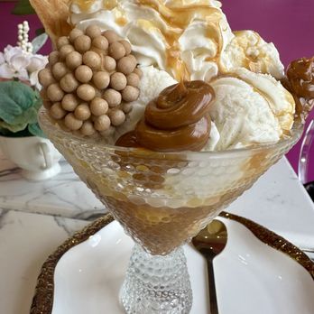 Choccodiva - Ice Cream & Frozen Yogurt Near Me - West Hartford, Connecticut Choccodiva - Ice Cream & Frozen Yogurt Near Me - West Hartford, Connecticut