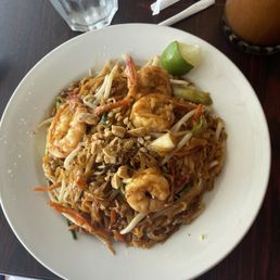 Pad Thai with shrimp added (so very yummy... not too peanut-y flavored)  big potion
