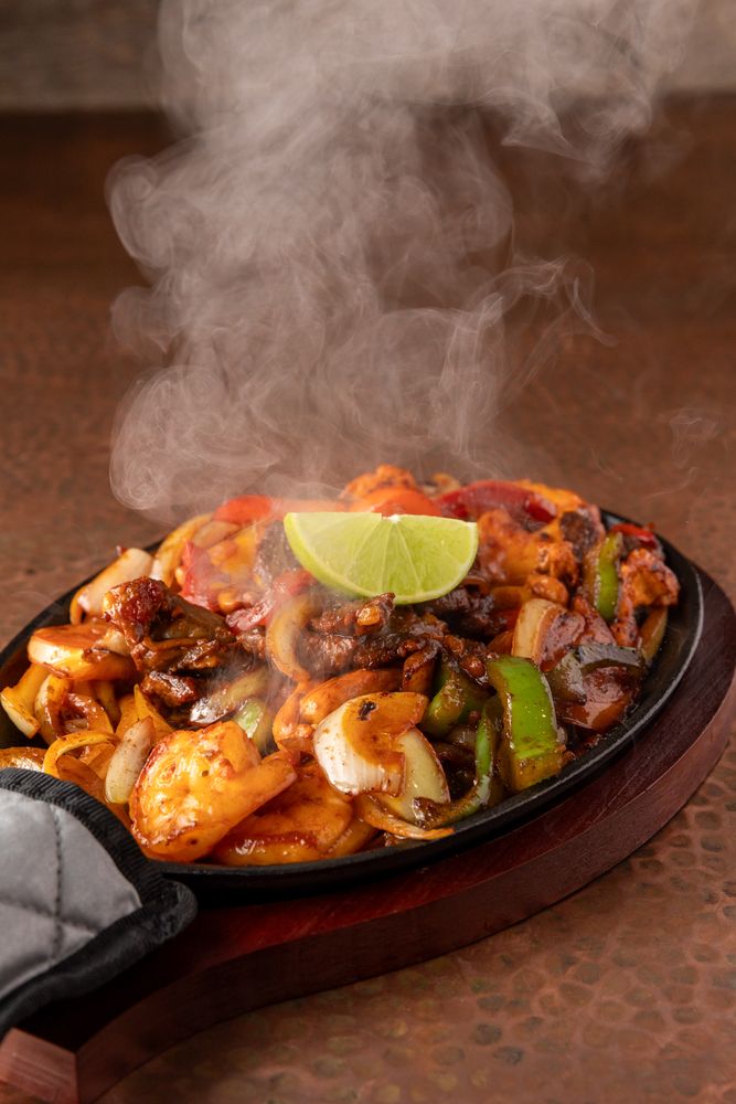 Buenatarde Tequila y Mezcal