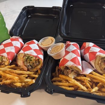 Chop Cheese Bodega - Jalapeño and Philly - Fast Food Near Me - Fresno, California