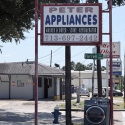 Peter's Appliances - Es la locación, tienes dos