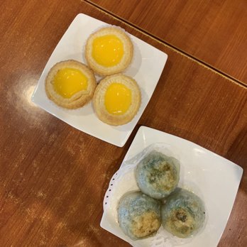 Four Seasons Chinese Restaurant - Egg tart and shrimp and chive dumpling - Dim Sum Near Me - Clovis, California Four Seasons Chinese Restaurant - Egg tart and shrimp and chive dumpling - Dim Sum Near Me - Clovis, California