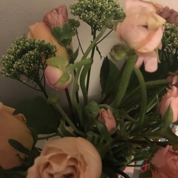 UrbanStems - Florists Near Me UrbanStems - Florists Near Me