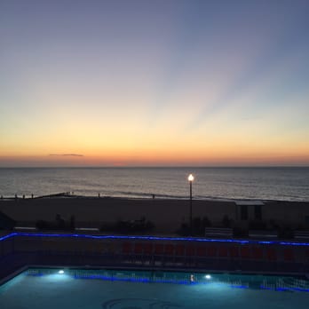 Atlantic Sands Hotel & Conference Center - Hotels Near Me - Rehoboth Beach, Delaware