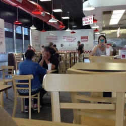 Five Guys - Typical Thursday lunch crowd.