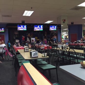 Chuck E. Cheese - It's a party for free tickets - Pizza Near Me - Pearl City, Hawaii