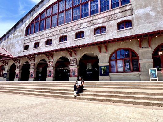 Cowtown Coliseum by null