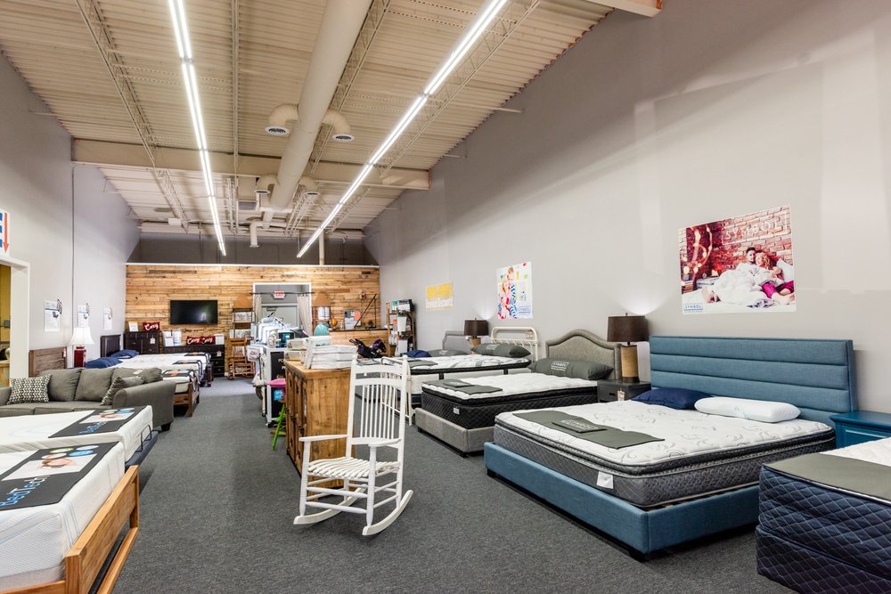 OH SO COZY Updated October 2024 29 Photos 25 City Sq, Hoschton