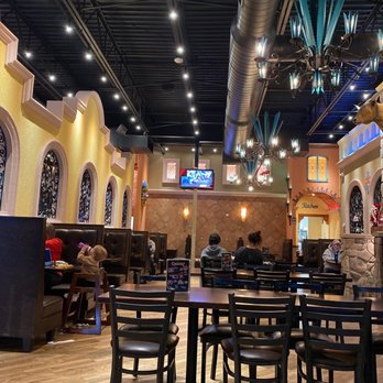El Rancho Nuevo - Dining room - Mexican Near Me - Mason, Ohio El Rancho Nuevo - Dining room - Mexican Near Me - Mason, Ohio