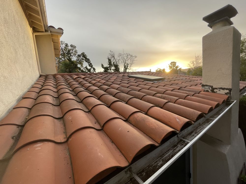 Slide of Universal Roofing