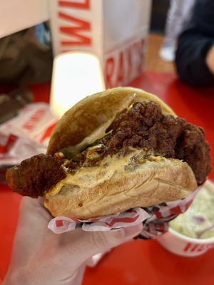 Howlin' Ray's Hot Chicken - Chinatown by null