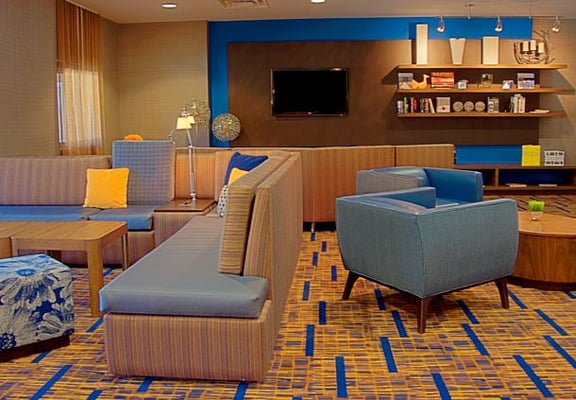 Courtyard by Marriott Houston Rice University by null