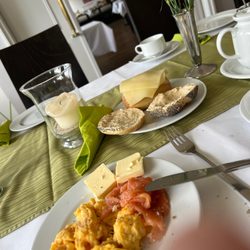 Hotel Hansen - Frühstück