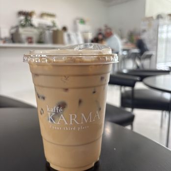 kaffé KARMA - Cinnabon latte - Coffee & Tea Near Me - Wilmington, Delaware kaffé KARMA - Cinnabon latte - Coffee & Tea Near Me - Wilmington, Delaware