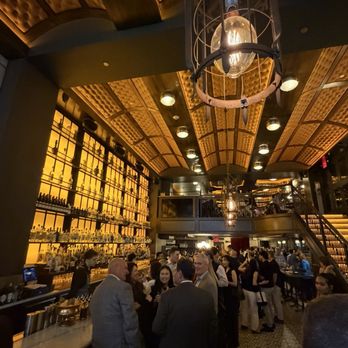 Valerie - Bar - New American Near Me - New York, New York