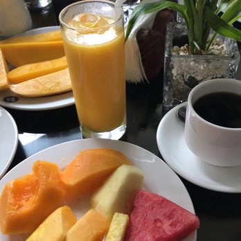 Apo view Hotel - Fresh fruits everyday mangoes papayas and watermelon - Hotels Near Me - Davao City, DAS