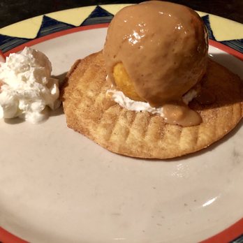 Guapo's Cocina & Bar - Fried Ice cream - Mexican Near Me - Fairfax, Virginia
