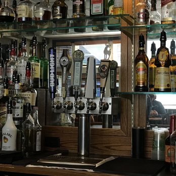 Skyland Mountain Tap Room - Bars Near Me - Luray, Virginia