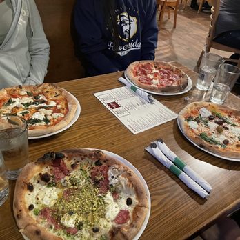 Fat Olives - Pizza Near Me - Flagstaff, Arizona