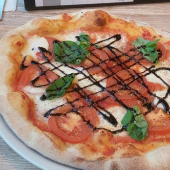 Schlüters - Pizza & More - Pizza Near Me - Hamburg, HH Schlüters - Pizza & More - Pizza Near Me - Hamburg, HH