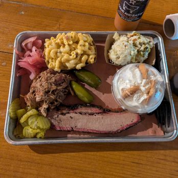 Pinkerton's Barbecue - Pulled pork and brisket - Barbeque Near Me - San Antonio, Texas Pinkerton's Barbecue - Pulled pork and brisket - Barbeque Near Me - San Antonio, Texas