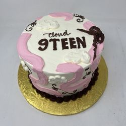 Flour & Sugar Cakery - Bday Cake ....Yummy!