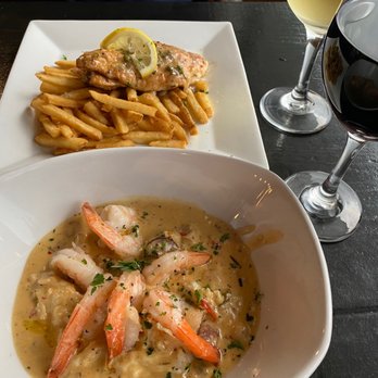 Lakeshore Grille - New American Near Me - Chattanooga, Tennessee