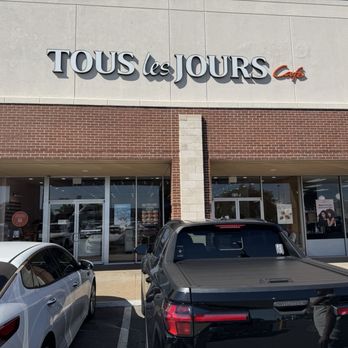Tous Les Jours - Front entrance to the bakery. - Coffee & Tea Near Me - Oklahoma City, Oklahoma Tous Les Jours - Front entrance to the bakery. - Coffee & Tea Near Me - Oklahoma City, Oklahoma