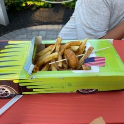 Ogunquit Lobster Pound - My son loved his kids meal!