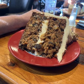Elizabeths Farmhouse - Carrot cake - Beer Bar Near Me - Putnam, Connecticut Elizabeths Farmhouse - Carrot cake - Beer Bar Near Me - Putnam, Connecticut