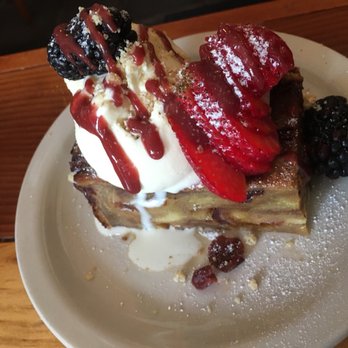 The Hideout Kitchen - Bread pudding and ice cream - free with a Yelp check-in - New American Near Me - Lafayette, California