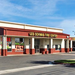 Les Schwab Tire Center
