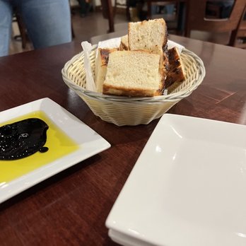Bistro 135 - Bread and oil - Italian Near Me - Tracy, California Bistro 135 - Bread and oil - Italian Near Me - Tracy, California