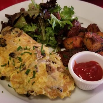 Bar Tabac - French Near Me - Brooklyn, New York Bar Tabac - French Near Me - Brooklyn, New York