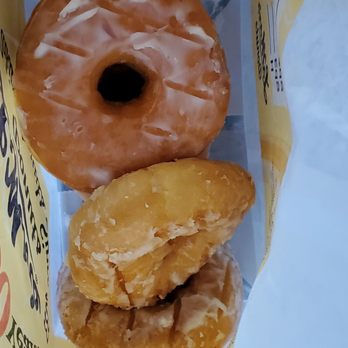 LaMar's Donuts and Coffee - Raised glaze and lemon cake donut - Donuts Near Me - Kansas City, Missouri
