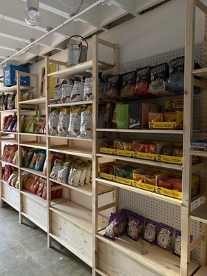 Black Radish Bodega by null