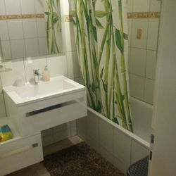 Riverside Apartment - Bad