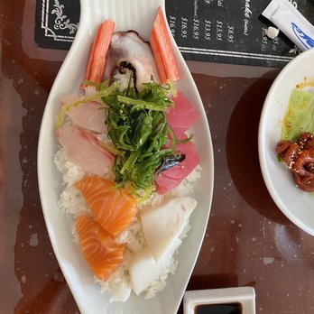 Tokyo Sushi - Chirashi (lunch) - Sushi Bars Near Me - Orlando, Florida