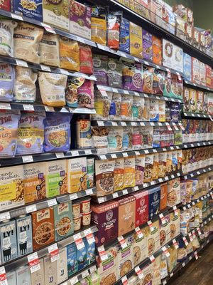 Lassens Natural Foods & Vitamins by null