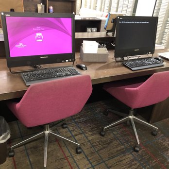 Crowne Plaza Memphis Downtown - Complimentary desktops in the lobby - Hotels Near Me - Memphis, Tennessee